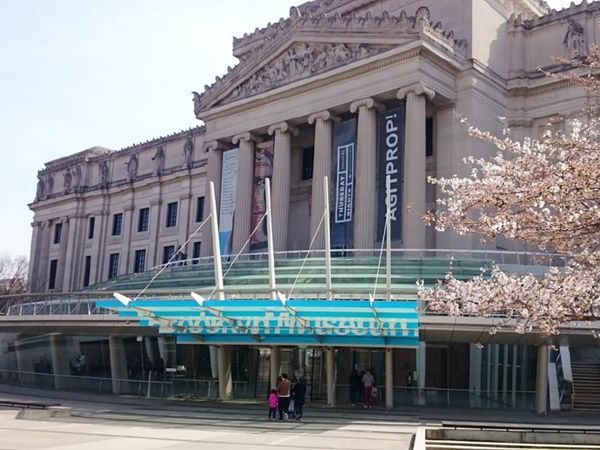 La polémica decisión que habilita a museos a vender sus piezas
