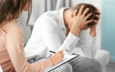 Diario HOY | Problemas de salud mental tendrán "coste monumental" tras la pandemia