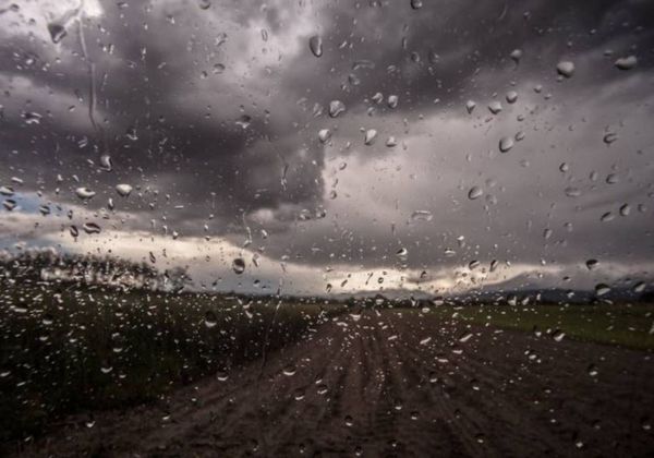 Lluvias y tormentas se pronostican para este lunes, según Meteorología