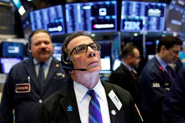 Wall Street va por más récords: crecen los futuros de las acciones y presagian otra jornada de ganancias