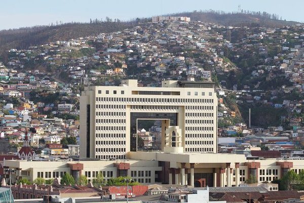Chile posterga sus elecciones constituyentes y municipales | Ñanduti