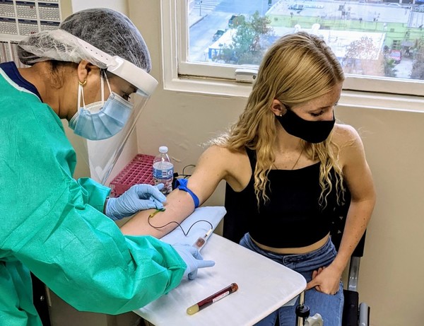Florida ya vacuna a los adolescentes: están habilitados todos los mayores de 16 años | Ñanduti