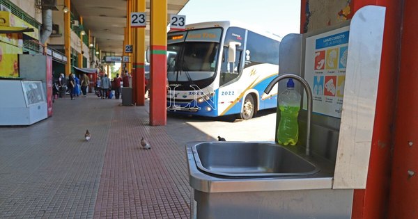 La Nación / Terminal de Ómnibus registra escaso movimiento de viajeros que regresan del interior