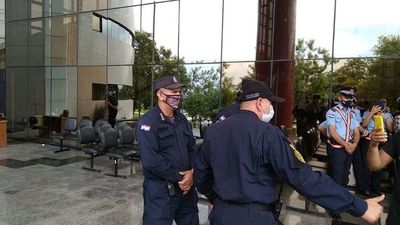 Reportan incidentes frente al Congreso Nacional - Nacionales - ABC Color