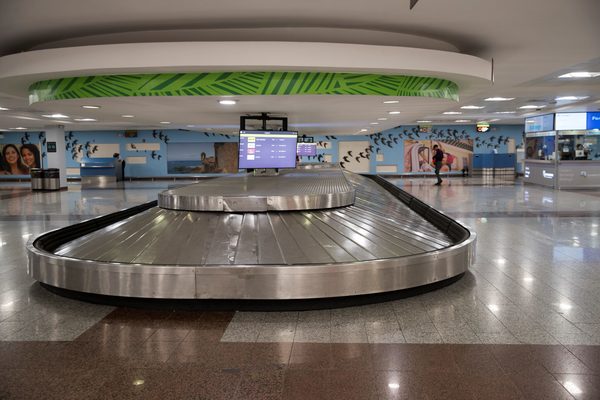 Alerta en el aeropuerto de Santo Domingo por una falsa amenaza de bomba - MarketData