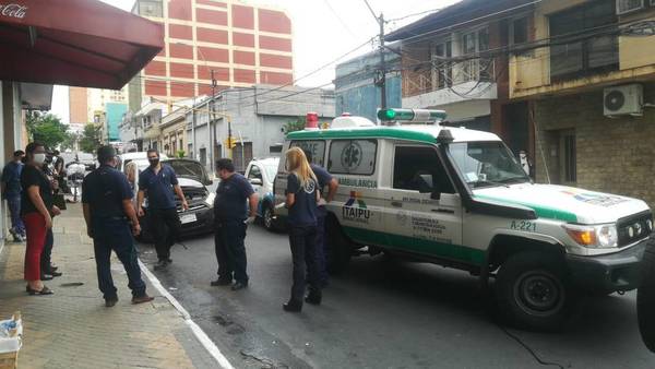 No dio paso a ambulancia y chocaron en Asunción – Prensa 5