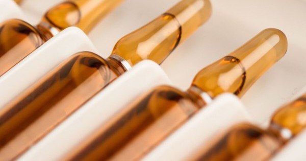 La Nación / Fue a comprar medicamentos para sus padres con COVID-19, le chocaron y conductor se dio a la fuga