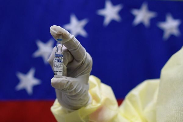 Venezuela dice que su vacunación contra covid-19 marcha “de manera expedita” - Mundo - ABC Color