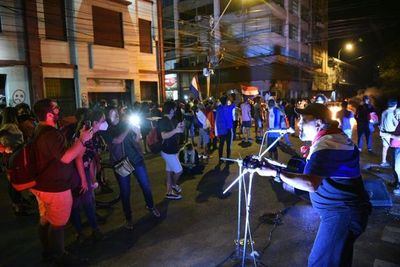 Realizan festival en repudio a la detención de jóvenes por la quema de Colorado Róga - Nacionales - ABC Color