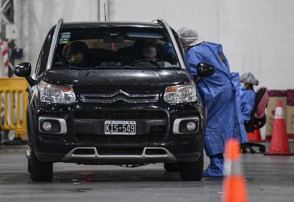 Largas filas en hospitales de Buenos Aires para pruebas de covid-19 - Mundo - ABC Color
