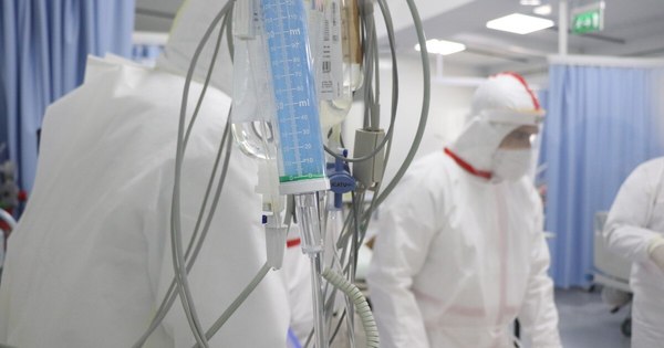 La Nación / “El Hospital Nacional está completamente colapsado”