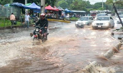 Tormentas eléctricas persistirán este martes