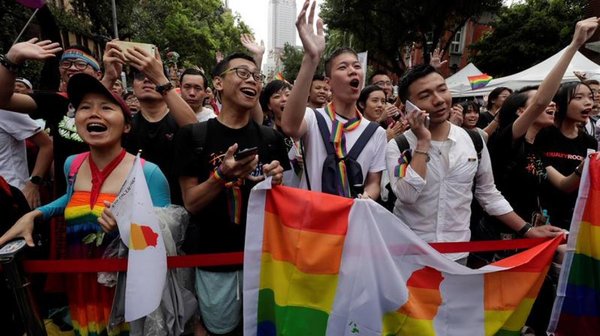 Taiwán aprueba matrimonio gay - El Trueno