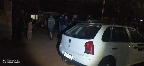 Agentes de Automotores de la Policía recuperan cinco vehículos robados y detienen a tres sujetos - La Clave