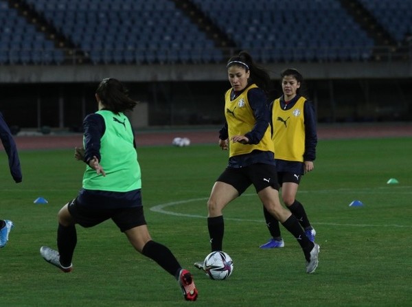 Primer entrenamiento en suelo japonés - APF