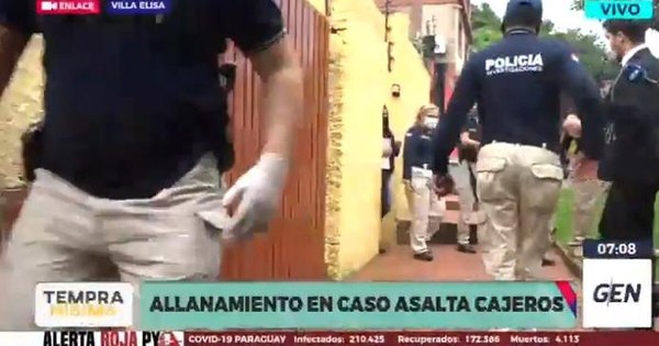 La Nación / Allanan viviendas en busca de asalta cajeros en Villa Elisa