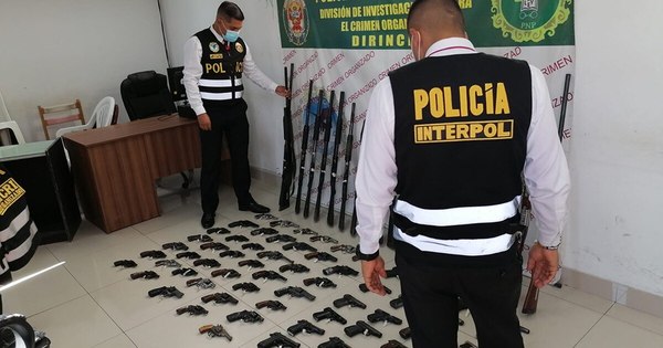 La Nación / Interpol incauta en Perú armamento proveniente de la Triple Frontera