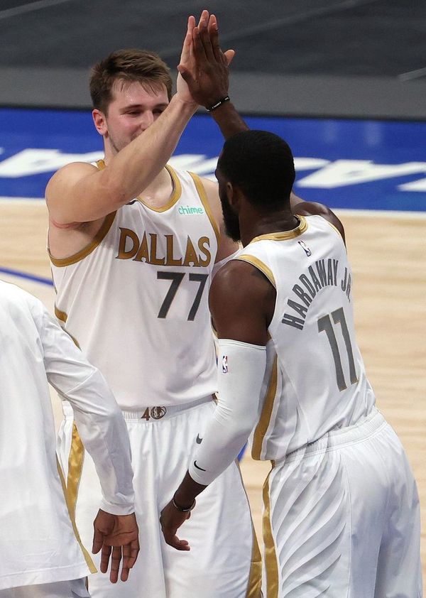 Mavericks ganan duelo a Jazz - Básquetbol - ABC Color