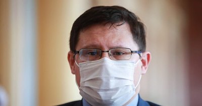 La Nación / COVID-19: Abdo Benítez reduce 90% del IVA para importación de vacunas, insumos y reactivos