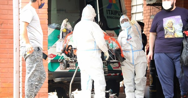 La Nación / Exigen más personal de blanco por colapso del Hospital Distrital de Lambaré