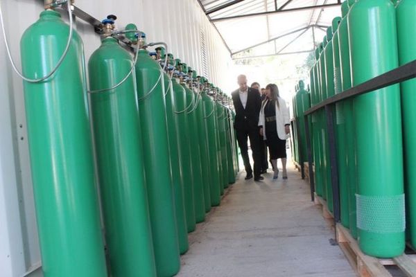 Planta generadora de oxigeno del Hospital Nacional de Itauguá funcionó solo por dos días