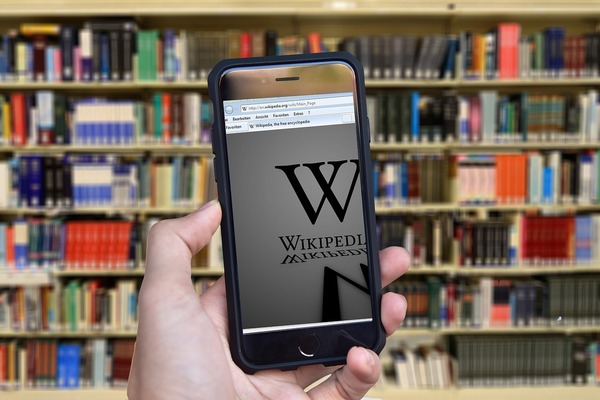 Wikipedia para nerds - El Trueno