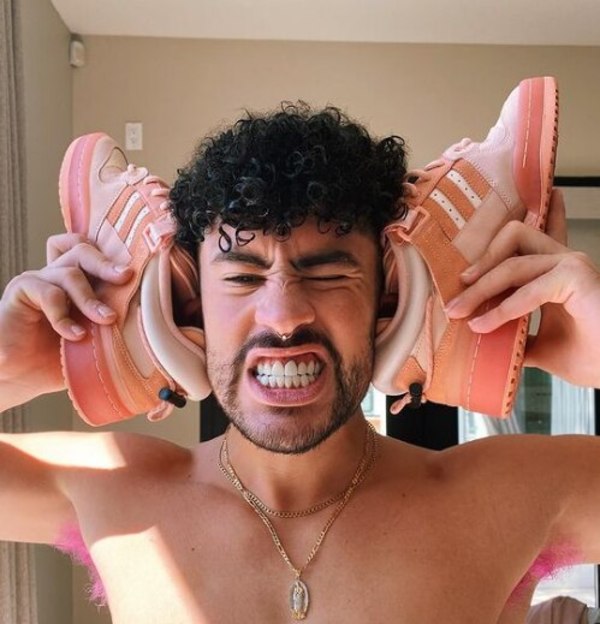 Sneakers al estilo Bad Bunny: el artista colabora nuevamente con una marca deportiva