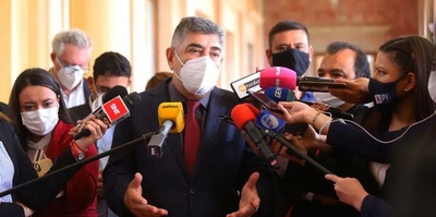 Flojo control estatal y relajo ciudadano no es buena mezcla contra el virus, dicen - ADN Digital