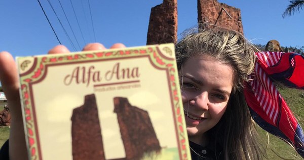 La Nación / Emprendedores LN: dejó atrás su peluquería y con G. 100 mil nació Alfa Ana