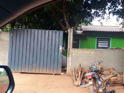 Delincuentes asaltan empresa recicladora en Ciudad del Este