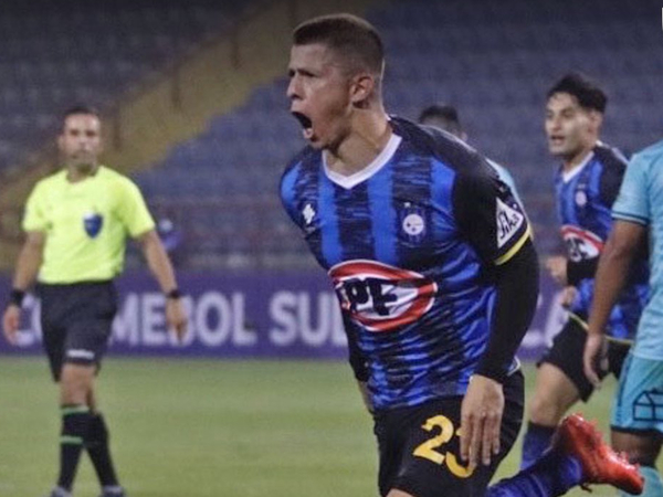 Huachipato avanza a base de goleada