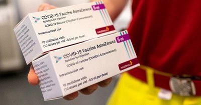 La Nación / Vacuna de AstraZeneca presenta aún más beneficios que riesgos