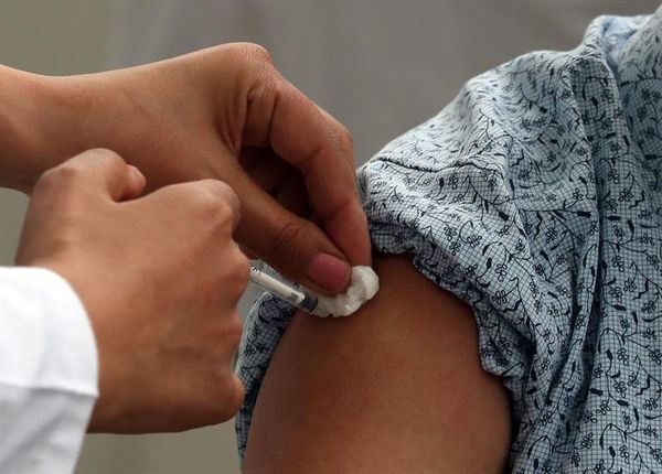 Segunda vacuna rusa tiene eficacia del 94 % en mayores, según desarrollador - Mundo - ABC Color