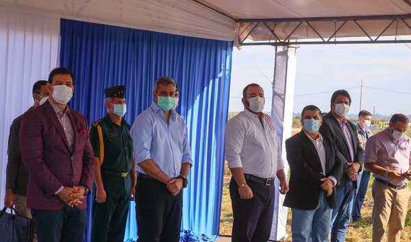 Se realizó la firma del contrato para la construcción del Gran Hospital de Coronel Oviedo