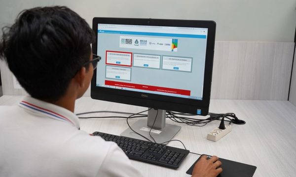 Los bachilleres de todo el país aún se pueden postular a las 3.100 becas ITAIPU-BECAL 2021