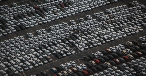 La Nación / Alemania: ventas de coches nuevos decae 6,4% en el primer trimestre