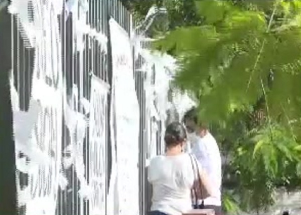 Pañuelos blancos en conmemoración a los caídos por COVID-19 en Paraguay - SNT