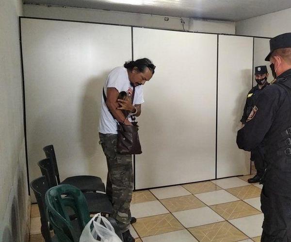 Mbururu es detenido por pintar grafitis en Multiviaducto de CDE – Prensa 5