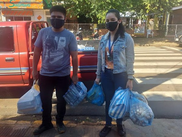 ESTUDIANTES MIRANDENSES LLEVAN VÍVERES A FAMILIAS DE INTERNADOS POR COVID19