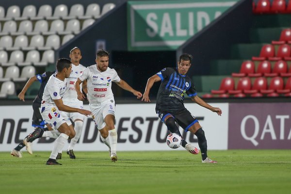 Los penales meten al 12 a fase de grupos de la Sudamericana | Noticias Paraguay