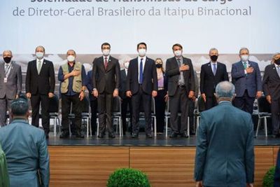 Asumió nuevo director general de Itaipú en el Brasil - Nacionales - ABC Color