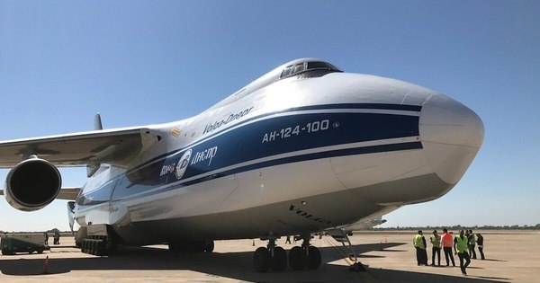 La Nación / Argentina se queja ante Uruguay por vuelo militar británico a Malvinas