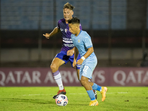 Montevideo City debuta con igualdad ante Fénix