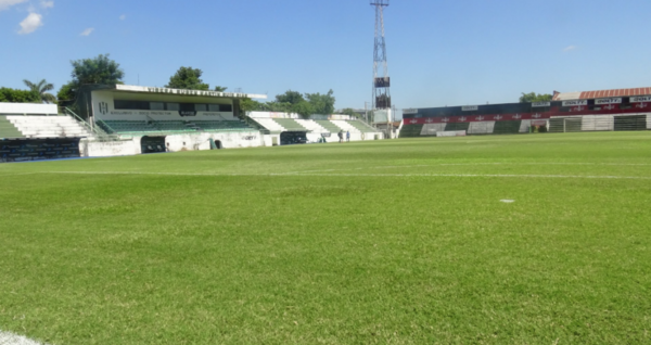 Diario HOY | Espera el debut con un plantel de dilatada trayectoria
