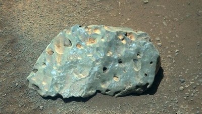 El Perseverance encuentra una extraña roca verde en Marte | Ñanduti