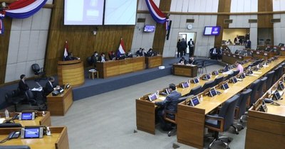 La Nación / Diputados aprobó ley de autoblindaje