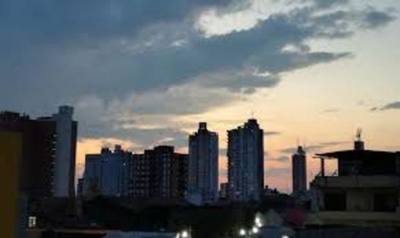Anuncian un jueves caluroso y sin lluvias | OnLivePy