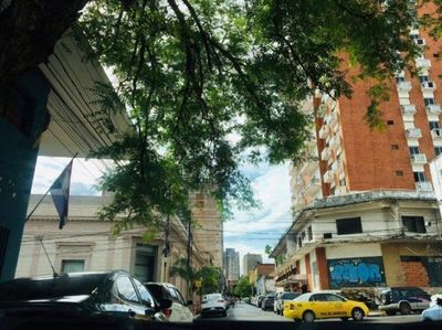 Meteorología anuncia un jueves caluroso y con vientos del noreste