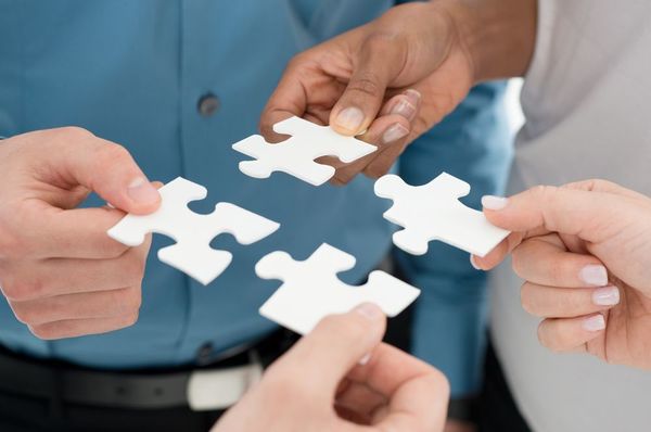 Fusiones de empresas: La oportunidad en medio de la crisis - MarketData