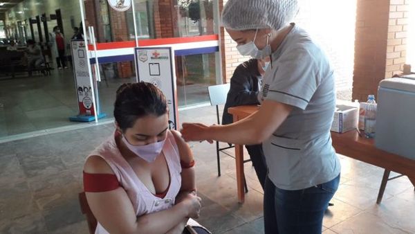 Se inicia aplicación de segunda dosis de vacunas antiCOVID en Amambay